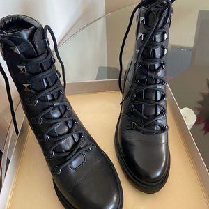 Marc Fisher Black Leather Booties | size 8 1/2